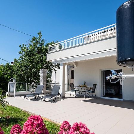 Apartments Omorfia Kraljevica Eksteriør billede